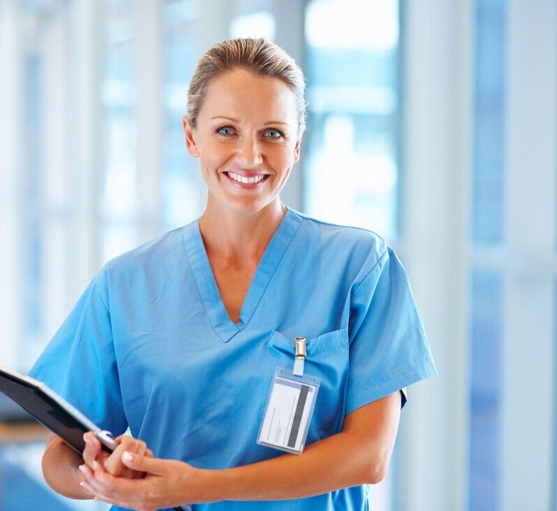 Técnico Auxiliar de Saúde 125 Horas  +  125 Horas (Estágio – Opcional)