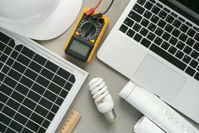 Conceitos Básicos e Técnicas de Eletricidade