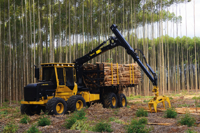 Manobrador de Máquinas em Obra e Máquinas Agrícolas, Florestais e de Jardinagem (MMOAFJ)